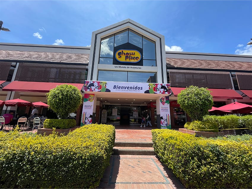 C.C. Show Place 147 - Dep. 19